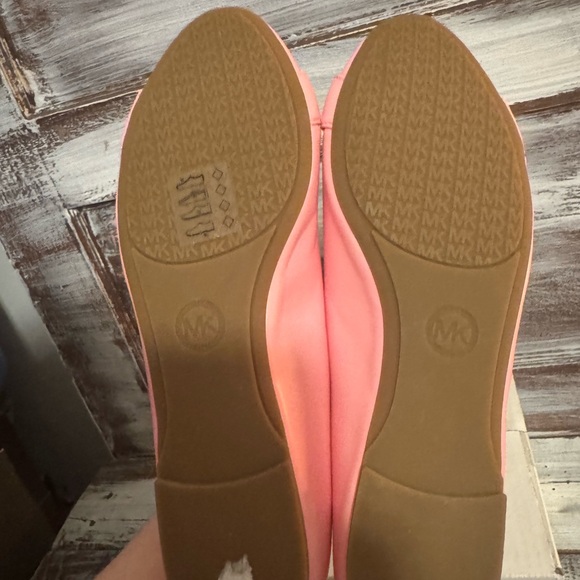 Michael Kors Pink Loafers with MK Emblem - Picture 5 of 6